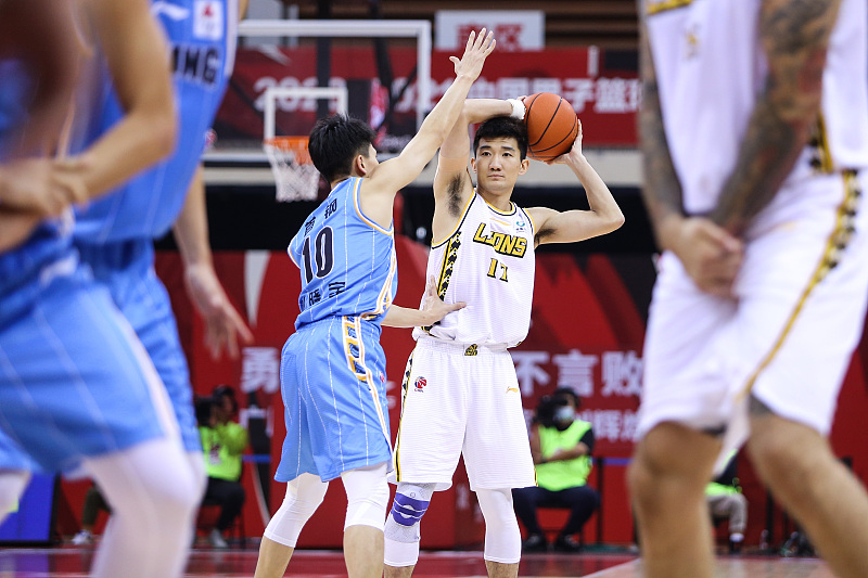 转会期体能课后,新疆广汇外线爆发备战法国杯,底气十足,训练强度明显提升(新疆广汇篮球俱乐部有限公司收入)-开云体育在线